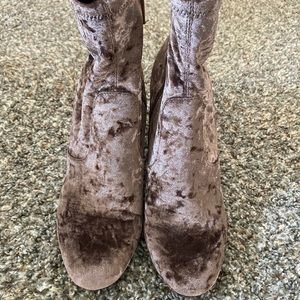 Steve Madden boots